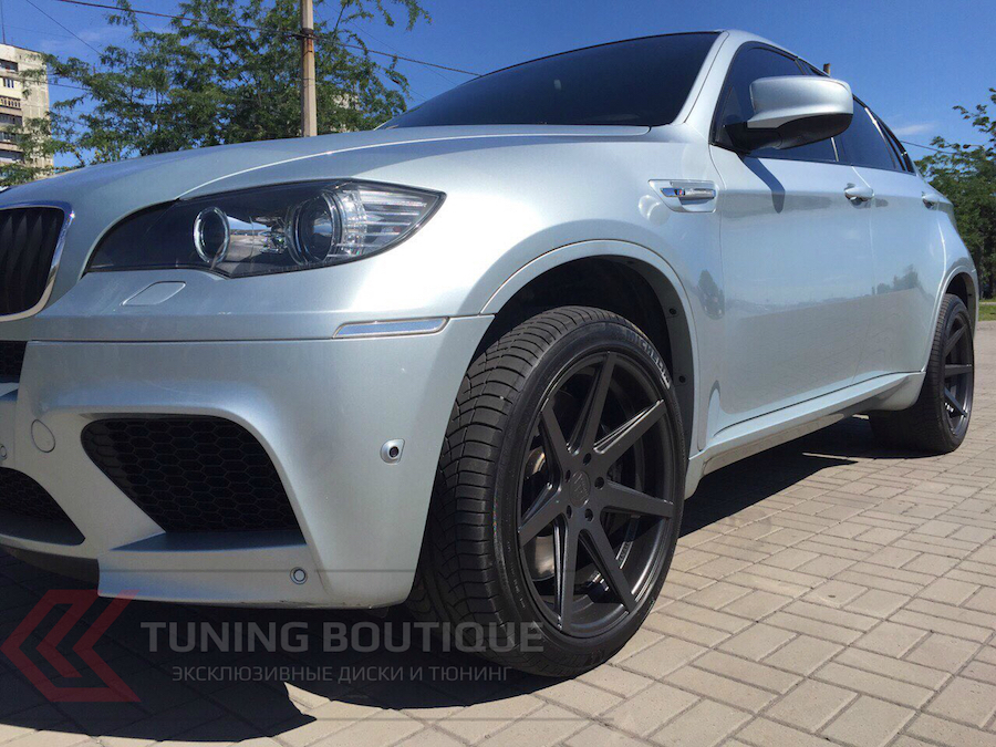 BMW X6 на 20" дисках Rohana RC7 Matte Graphite фото 1